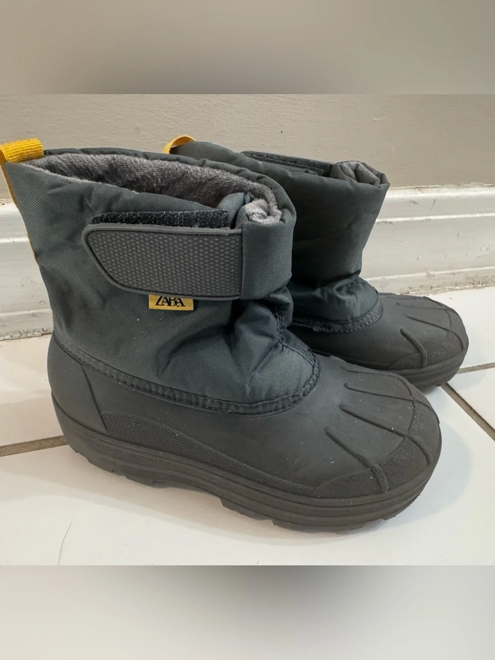 Zara Kids Technical Snow Boots 27 US 10 Gray Yellow Gorpcore Waterproof